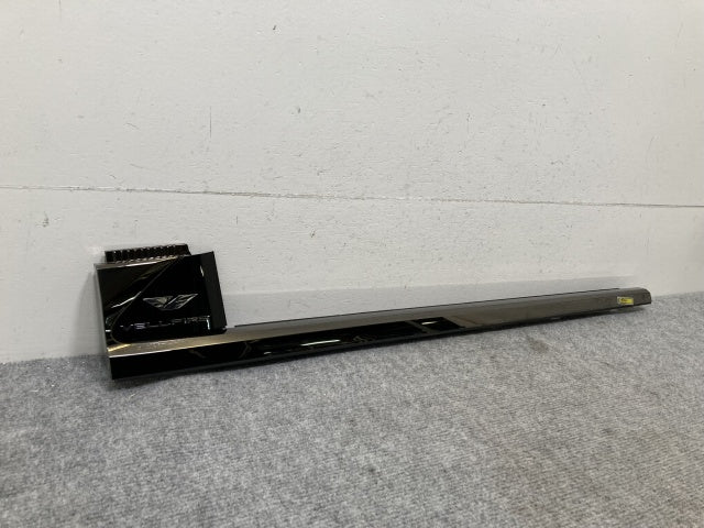 ヴェルファイア/Z/プレミア 40系/TAHA40W/TAHA45W 純正 右 フロント ドア モール メッキ トヨタ(136288)