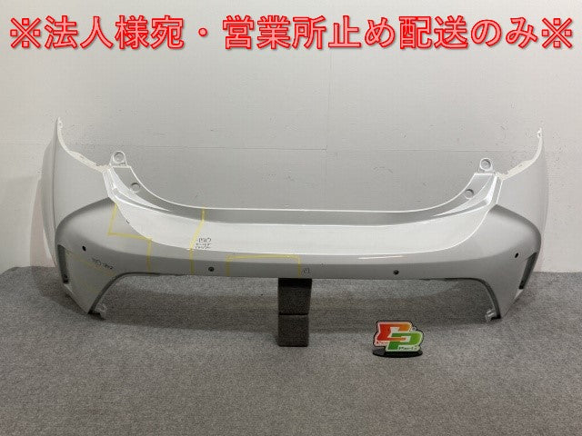 カローラ/スポーツ 210/NRE210H/NRE214H/ZWE211H/ZWE213H/ZWE219H/MZEA12H 純正 リアバンパー 52159-12E70 ホワイト 089(136305)