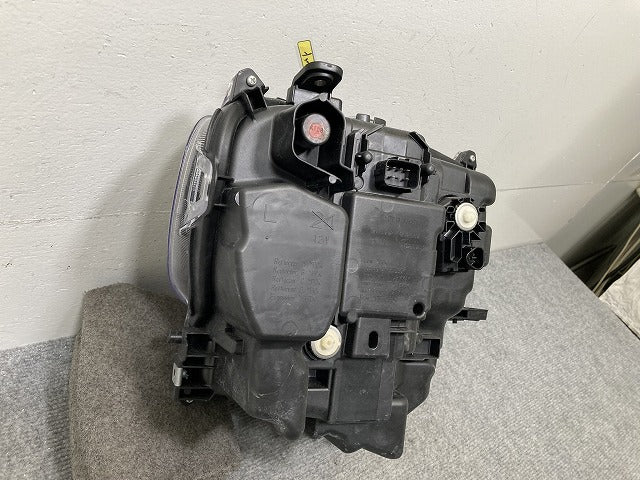 タント カスタム/シフォン カスタム LA650S/LA660S/LA650F/LA660F 純正 前期 左 ヘッドライト LED レベライザー Z KOITO 100-69075(136318)