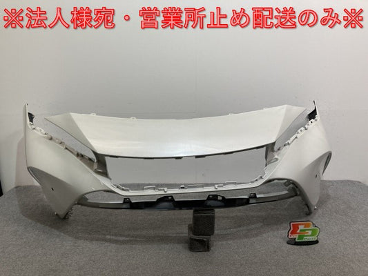 ハリアー/ハイブリッド 80系/MXUA80/MXUA85/AXUH80/AXUH85 純正 フロント バンパー 52119-48830 ホワイトパールクリスタルシャイン 070(136346)