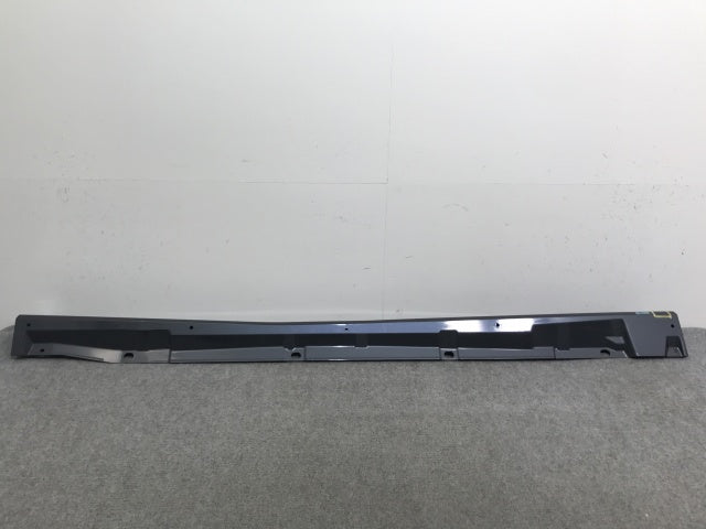 新品!ウィッシュ 10/ANE10G/ANE11W/ZNE10G/ZNE14G 純正 右 サイドステップ/サイドスカート 76911-X0524 ダークグレー 1D2(136384)