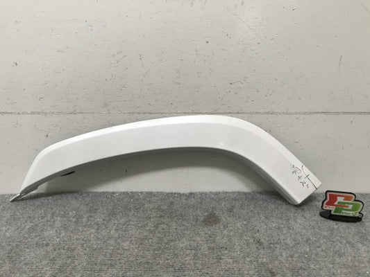 新車外し!ランドクルーザー/ランクル FJA300W/VJA300W 純正 左 リア ドア オーバーフェンダー/フェンダーアーチモール 75078-60060(136393)