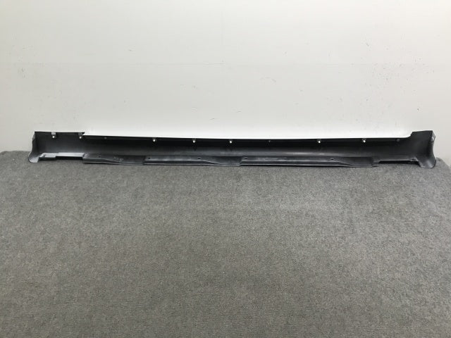 新品!マークX 120系/GRX120/GRX125/GRX121 純正 右 サイドステップ/サイドスカート 75851-22200 ホワイト パール トヨタ(136395)