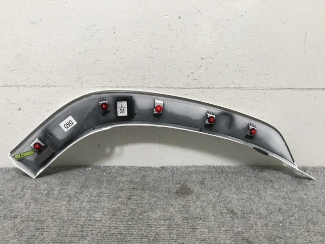 新車取り外し!ランドクルーザー/ランクル FJA300W/VJA300W 純正 左 リア ドア アーチモール/オーバーフェンダー 75078-60060(136398)