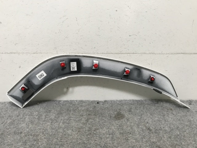 新車取り外し!ランドクルーザー/ランクル FJA300W/VJA300W 純正 左 リア ドア アーチモール/オーバーフェンダー 75078-60060(136399)