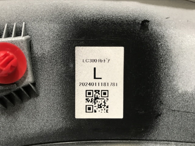 新車取り外し!ランドクルーザー/ランクル FJA300W/VJA300W 純正 左 リア ドア アーチモール/オーバーフェンダー 75078-60060(136399)