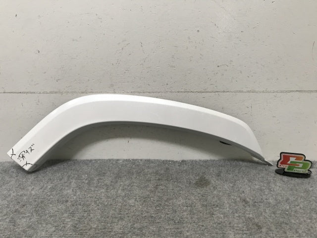 新車取り外し!ランドクルーザー/ランクル FJA300W/VJA300W 純正 右 リア ドア アーチモール/オーバーフェンダー 75077-60060(136404)