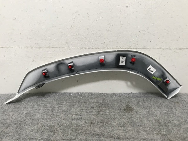 新車取り外し!ランドクルーザー/ランクル FJA300W/VJA300W 純正 右 リア ドア アーチモール/オーバーフェンダー 75077-60060(136404)