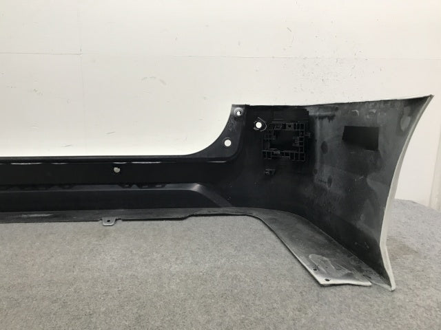 セレナ/ハイウェイスター ルキシオン e-POWER C28/FC28/FNC28/GFC28 純正 リア バンパー 85022 7DF0H プリズムホワイト QBE 日産(136437)