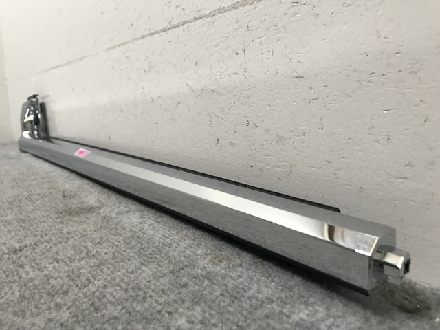 新品!ヴェルファイア/エグゼクティブラウンジ 40系/AAHH40W/AAHH45W 純正 右 フロント ドア ガラス ウェザー アウター 68161-V2040(136505)