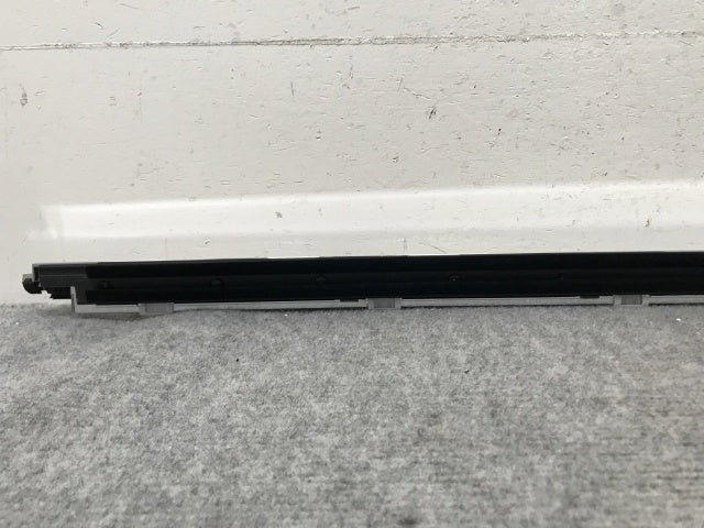 新品!ヴェルファイア/エグゼクティブラウンジ 40系/AAHH40W/AAHH45W 純正 右 フロント ドア ガラス ウェザー アウター 68161-V2040(136505)