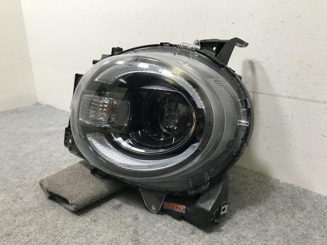 ワゴンR/スマイル/ハイブリッド/X MX91S 純正 左 ヘッドライト/ランプ LED レベライザー 刻印TL STANLEY W6079 スズキ(136514)