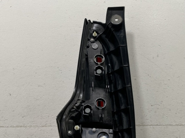 デイズ ハイウェイスター/eKクロス B44W/B45W/B47W/B48W B34W/B35W/B37W/B38W 純正 右 テールランプ LED D231/26550-7ME0A(136522)