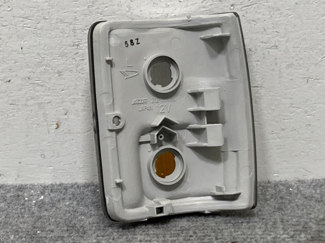 新品!アトレー/クルーズ S82V/S83V 純正 左 ウィンカー ハロゲン KOITO 212-51509 81741-87507-000 ダイハツ(136560)
