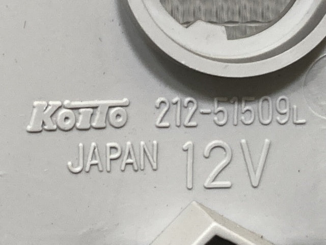 新品!アトレー/クルーズ S82V/S83V 純正 左 ウィンカー ハロゲン KOITO 212-51509 81741-87507-000 ダイハツ(136560)