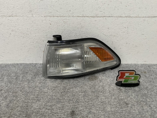 新品!コロナ AT170 純正 左 ウィンカー ハロゲン コーナーランプ KOITO 20-262 81621-20400 トヨタ(136563)