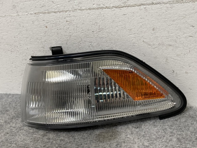 新品!コロナ AT170 純正 左 ウィンカー ハロゲン コーナーランプ KOITO 20-262 81621-20400 トヨタ(136563)