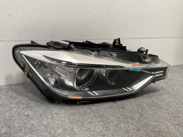 3シリーズ F30/F31 純正 前期 右 ヘッドライト/ランプ キセノン HID AFS無 ZKW 63.11-7 338 700/63117338700 BMW(136578)