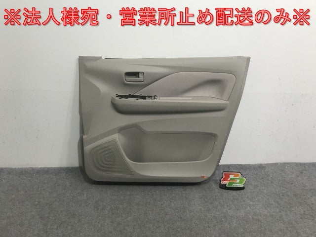 新車取り外し!デイズ B43W/B44W/B45W/B46W/B47W/B48W 純正 右  フロント ドア トリム 80900 7MA0A 80900-7MB9A クリーム ソリッド(136606)