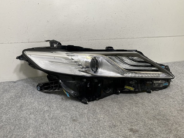カムリ/X/G AXVH75/AXVH70 純正 中期 右 ヘッドライト/ランプ LED レベライザー 刻印H KOITO 33-275 トヨタ(136676)