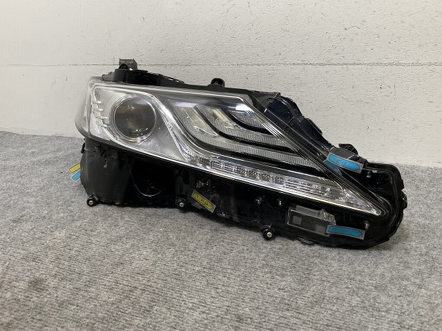 カムリ/X/G AXVH75/AXVH70 純正 中期 右 ヘッドライト/ランプ LED レベライザー 刻印H KOITO 33-275 トヨタ(136676)