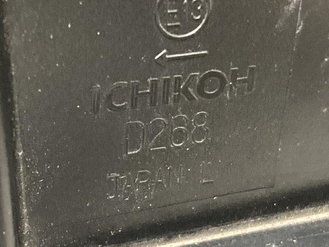 ノート/NOTE E13/SNE13 純正 左 テールランプ/ライト/レンズ ハロゲン ICHIKOH D268 26559-6XK0A 日産(136694)