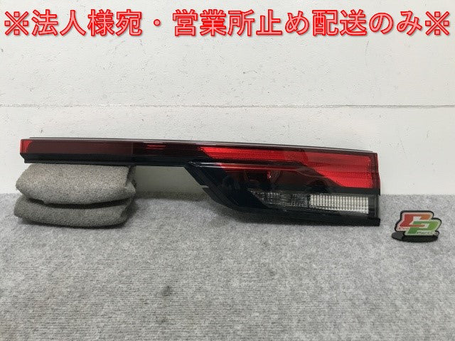 ノート/NOTE E13/SNE13 純正 右 フィニッシャーランプ/テールランプ/ライト ハロゲン 刻印S ICHIKOH D270/26550 6XK5A 26554-6XK5A(136697)