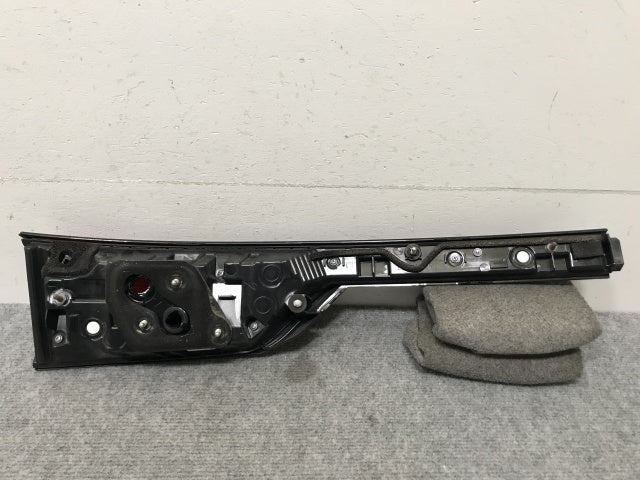 ノート/NOTE E13/SNE13 純正 右 フィニッシャーランプ/テールランプ/ライト ハロゲン 刻印S ICHIKOH D270/26550 6XK5A 26554-6XK5A(136697)