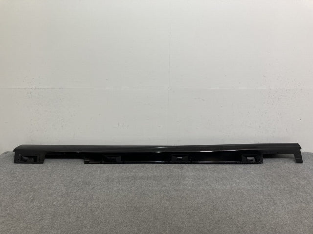新車取り外し!アコード/e:HEV CY2 純正 右 サイドステップ/サイドスカート 71800-30A-A1-50 ブラック ソリッド ホンダ(136788)