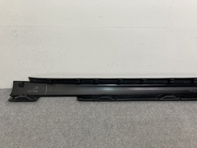 新車取り外し!アコード/e:HEV CY2 純正 左 サイドステップ/サイドスカート 71850-30A-A1-50 ブラック ソリッド ホンダ(136789)
