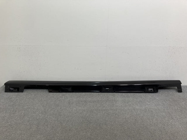 新車取り外し!アコード/e:HEV CY2 純正 右 サイドステップ/サイドスカート 71800-30A-A1-50 ブラック ソリッド ホンダ(136790)