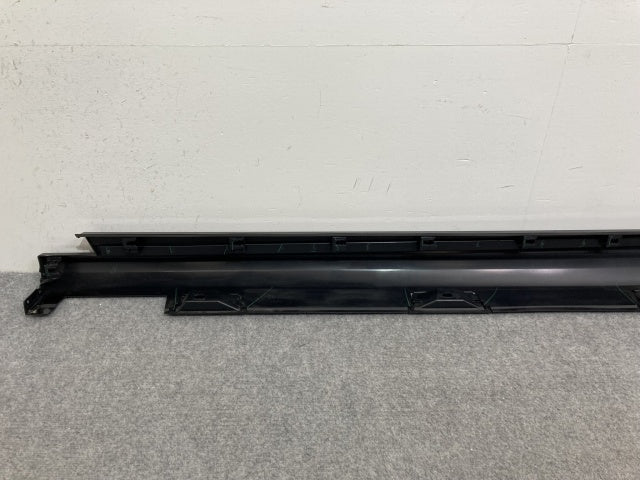 新車取り外し!アコード/e:HEV CY2 純正 右 サイドステップ/サイドスカート 71800-30A-A1-50 ブラック ソリッド ホンダ(136790)