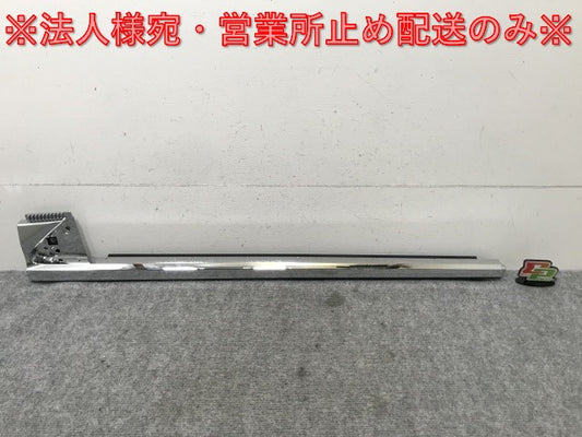 ヴェルファイア/アルファード 40系/AGH40/AGH45/AAHH40W/AAHH45W/TAHA40W/TAHA45W 純正 右 フロント ガラス ウェザー アウター(136808)