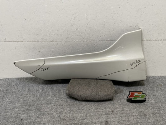 レヴォーグ/LEVORG VM4/VMG 純正 右 リア スポイラー エアロスプラッシュ J1017VA005 クリスタルホワイトパール K1X スバル(136909)