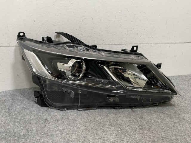 セレナ/ハイウェイスター/S/X/G/XV C27/GC27/GFC27/GNC27/GFNC27/HFC27/HC27 純正 前期 右 ヘッドライト LED レベ 100-23721(136922)