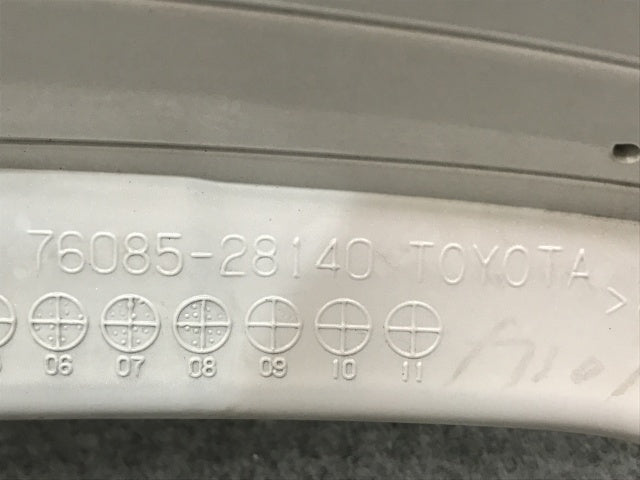エスティマ/アエラス 50/ACR50W/ACR55W/GSR50W/GSR55W/AHR20W 純正 リア スポイラー  ルーフスポイラー/ウィング 76085-28140(136929)