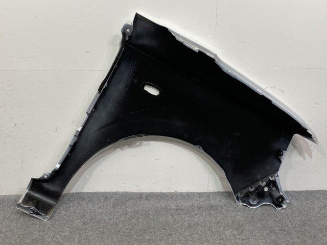ミラ トコット/TOCOT LA550S/LA560S 純正 左 フロント フェンダー 53812-B2B00 ホワイト パール ダイハツ(136939)