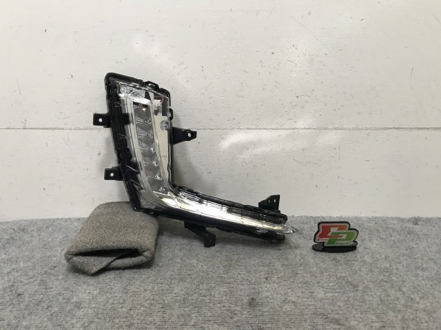 新品!スイフト ZC72S/ZD72S 純正 右 LED デイライト/イルミランプ STANLEY W1377 36553-71L00 スズキ(137053)