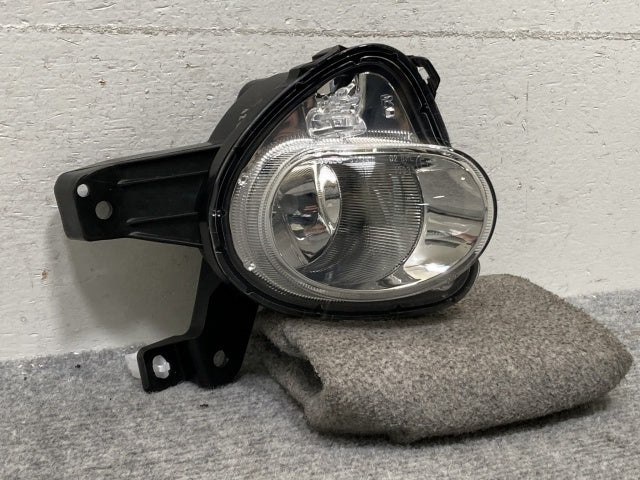 新品!クラウン/アスリート 200/GRS200/GRS201/202/203/204/GWS204 純正 前期 右 フォグランプ ハロゲン KOITO 30-356 81210-30330(137064)