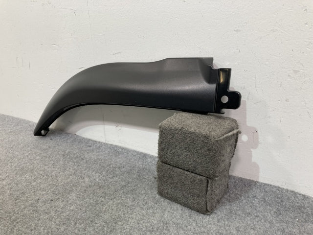 新品!フォワード 純正 左 フロント フェンダー アーチモール トリム 8-98041399-3 素地 いすゞ(137074)