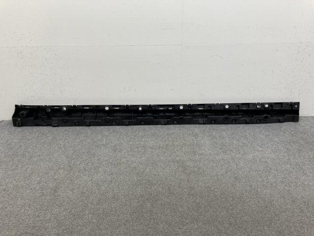 X7 G07 純正 左 ドア シル サポート 5177-7425469-105034-10 素地 BMW(137082)