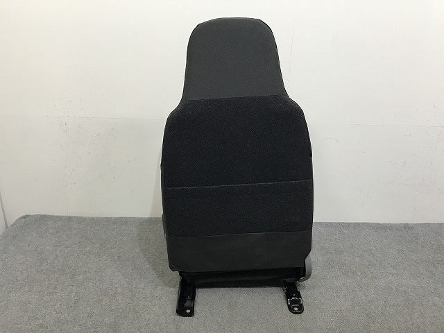 新車取り外し!ダイナ/トヨエース/デュトロ/カムロード 平成23年7月~ 標準車 1.5t 純正 運転席シート/ドライバーシート トヨタ(137144)
