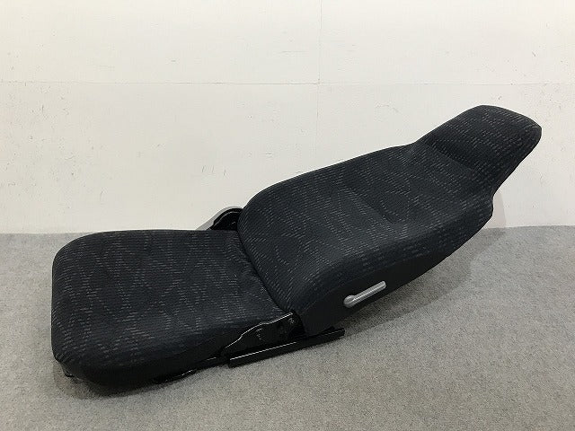 新車取り外し!ダイナ/トヨエース/デュトロ/カムロード 平成23年7月~ 標準車 1.5t 純正 運転席シート/ドライバーシート トヨタ(137144)