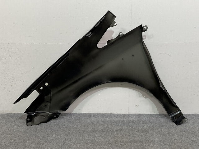 プリウス/ハイブリッド ZVW30 純正 右 フロント フェンダー ブラック 202 トヨタ(137177)