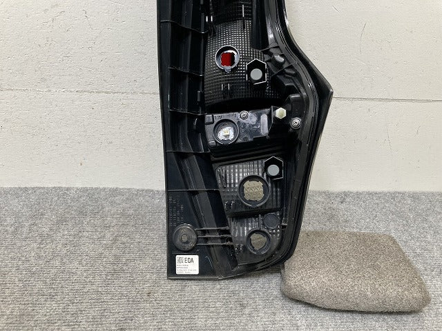 デイズ ハイウェイスター/eKクロス B44W/B45W/B47W/B48W B34W/B35W/B37W/B38W 純正 左 テールランプ LED E0A D231/26555-7ME0A(137210)