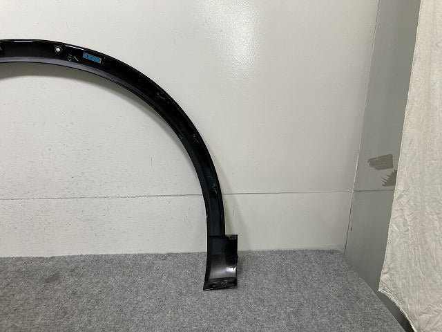 新車取り外し!クラウン/スポーツ AZSH36W 純正 右 リア フェンダーアーチモール/オーバーフェンダー 75605-30220 ブラック トヨタ(137215)