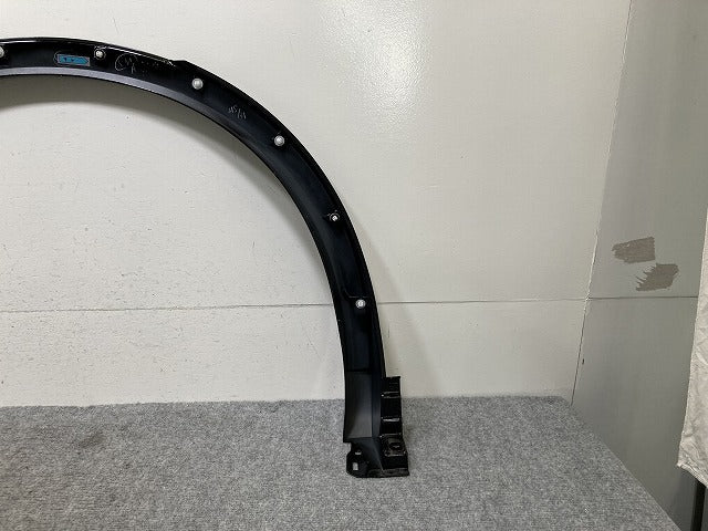 新車取り外し!クラウン/スポーツ AZSH36W 純正 左 リア フェンダーアーチモール/オーバーフェンダー 75606-30220 ブラック トヨタ(137216)