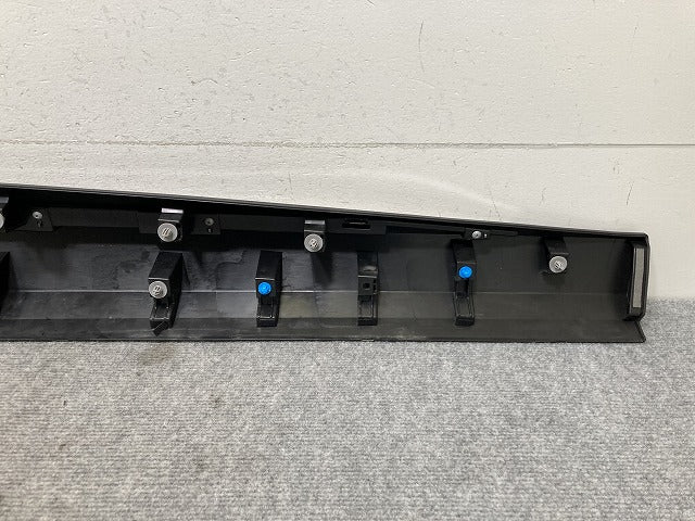 エクストレイル/X-TRAIL/G T33/SNT33 純正 左 フロント ドア モール 80871 6RA0B 素地/メッキ 日産(137223)
