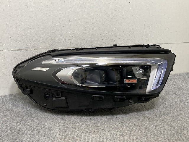 Aクラス W177 純正 前期 右 ヘッドライト/ランプ LED 3眼 HELLA A177 906 64 01/A1779066401 メルセデスベンツ(137271)