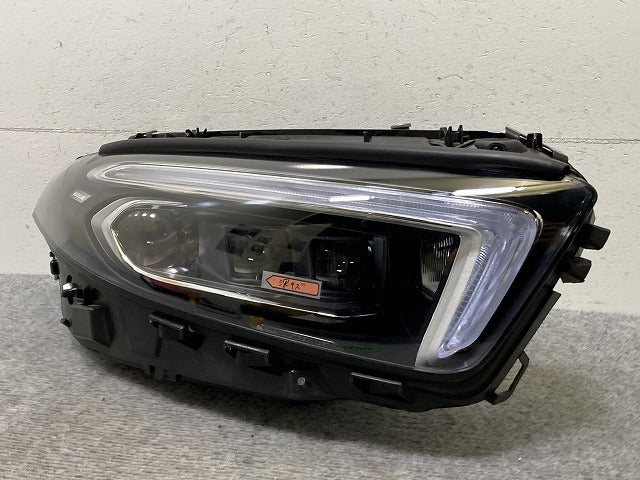 Aクラス W177 純正 前期 右 ヘッドライト/ランプ LED 3眼 HELLA A177 906 64 01/A1779066401 メルセデスベンツ(137271)